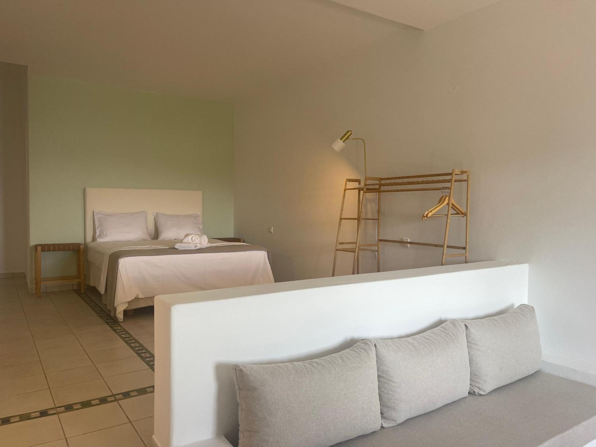 Lipsi Blue Hotel Ngoại thất bức ảnh