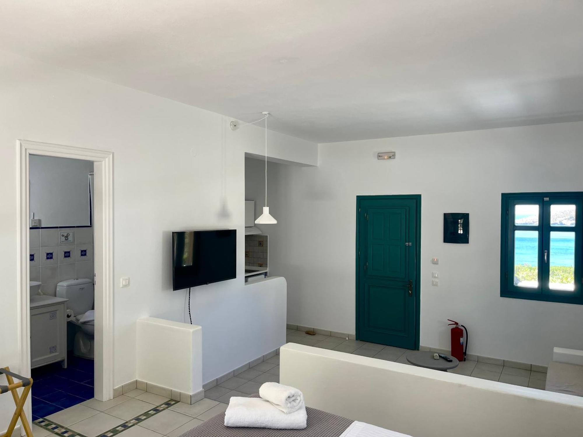 Lipsi Blue Hotel Ngoại thất bức ảnh