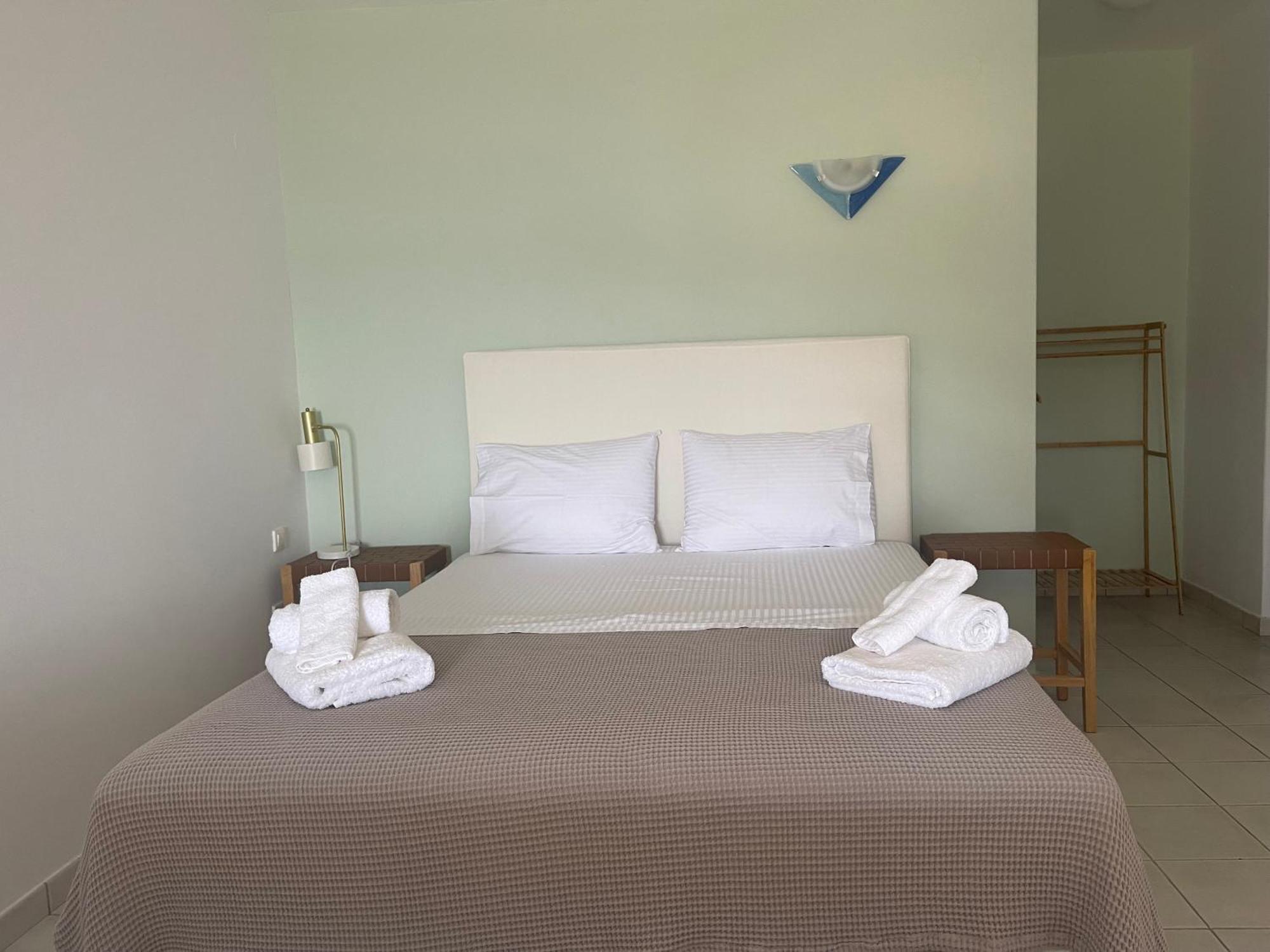 Lipsi Blue Hotel Ngoại thất bức ảnh