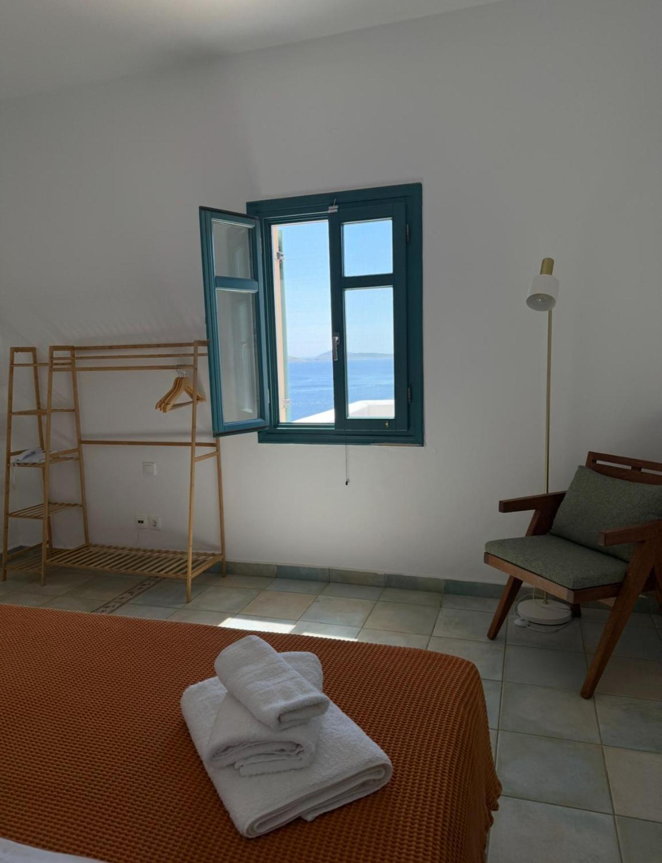 Lipsi Blue Hotel Ngoại thất bức ảnh